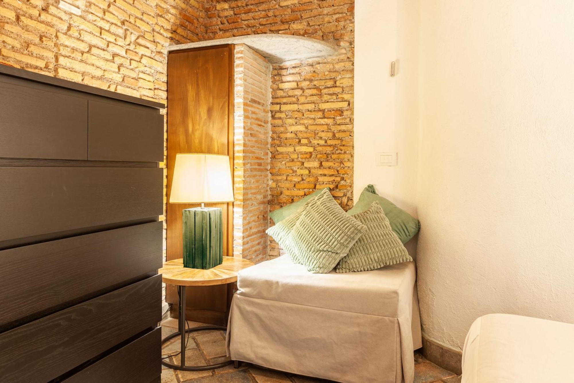 Campo Dei Fiori Nest Apartment Rome Luaran gambar